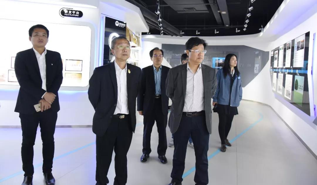 正大集团一行莅临网投绿色装配集团参观考察图二